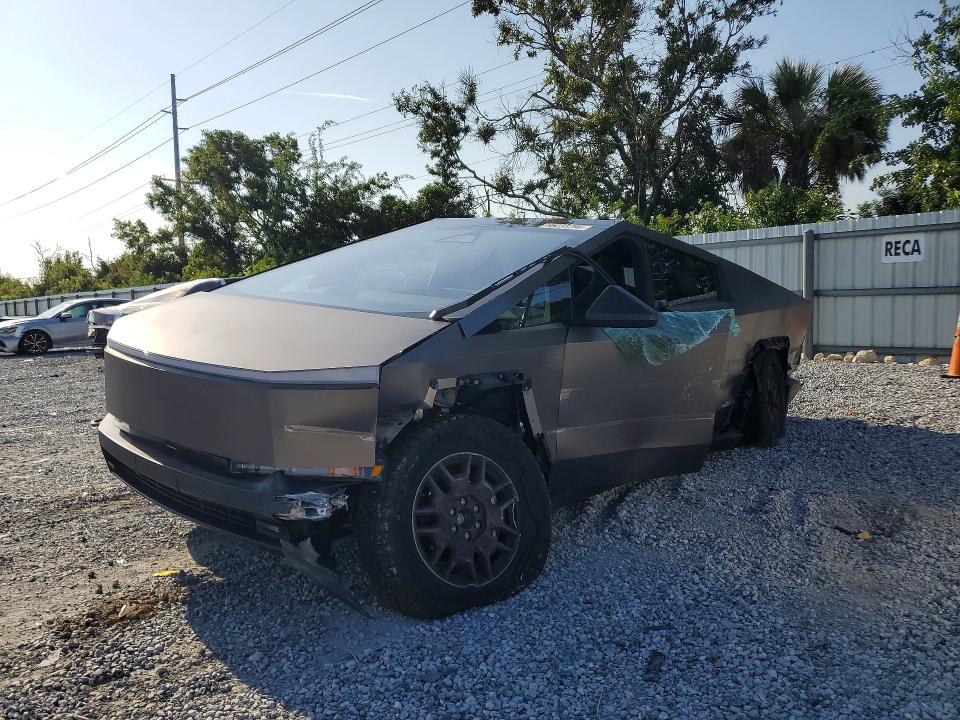 Auction sale of the 2024 Tesla Cybertruck, vin: 7G2CEHED6RA056963, lot number: 65233796