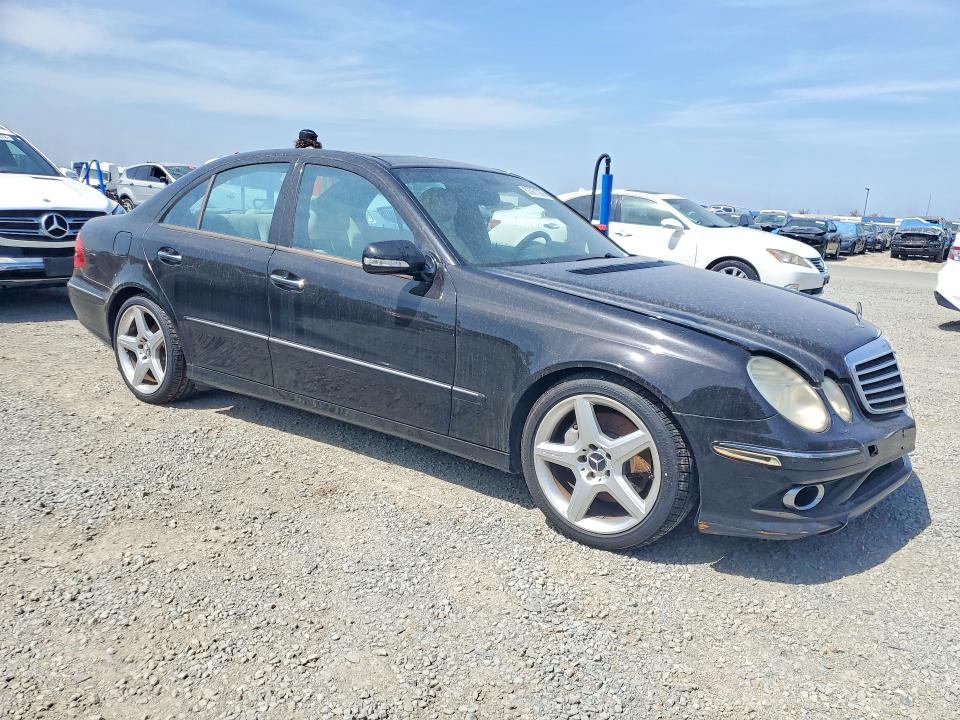 2007 Mercedes-benz E მანქანა იყიდება აუქციონზე, vin: WDBUF56XX7B056946, აუქციონის ნომერი: 63921086