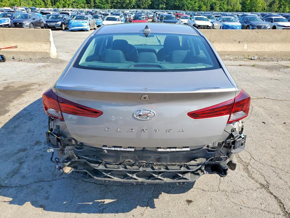 2020 Hyundai Elantra მანქანა იყიდება აუქციონზე, vin: KMHD84LF0LU106913, აუქციონის ნომერი: 65077196