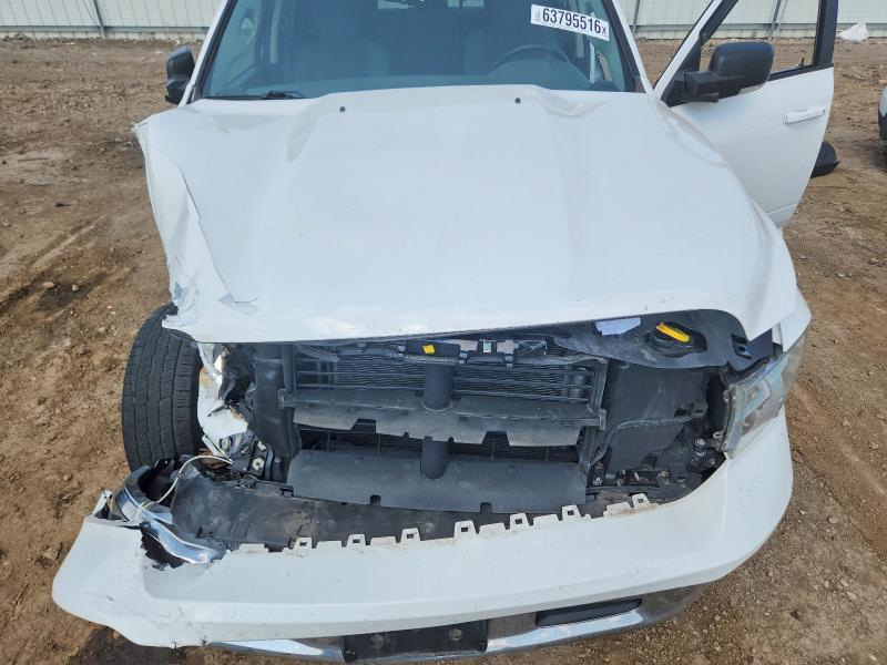 63795516 :رقم المزاد ، 1C6RR7LG0KS596076 vin ، 2019 Ram 1500 Classic مزاد بيع