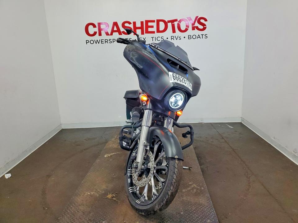 2014 Harley-davidson Flhxs მანქანა იყიდება აუქციონზე, vin: 1HD1KRM15EB648594, აუქციონის ნომერი: 66628176