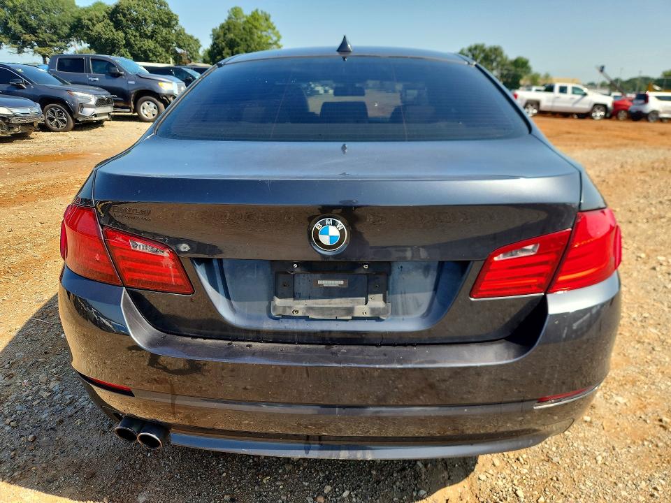 64565436 :رقم المزاد ، WBAFR1C5XBDS36774 vin ، 2011 Bmw 528 مزاد بيع