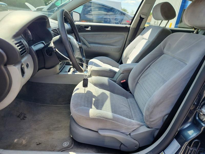 65524406 :رقم المزاد ، WVWMD63B04E077630 vin ، 2004 Volkswagen Passat مزاد بيع