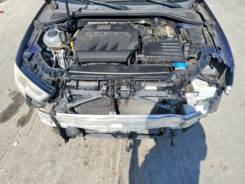Продаж на аукціоні авто 2018 Audi A3, vin: WAUAUGFF5J1004793, номер лоту: 65842656