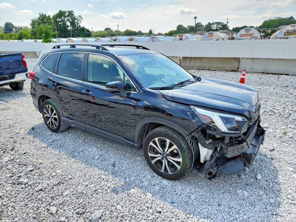 64323026 :رقم المزاد ، JF2SKAPC2NH485227 vin ، 2022 Subaru Forester مزاد بيع