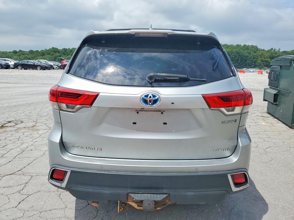 2017 Toyota Highlander Hybrid მანქანა იყიდება აუქციონზე, vin: 5TDDGRFHXHS024006, აუქციონის ნომერი: 63804486