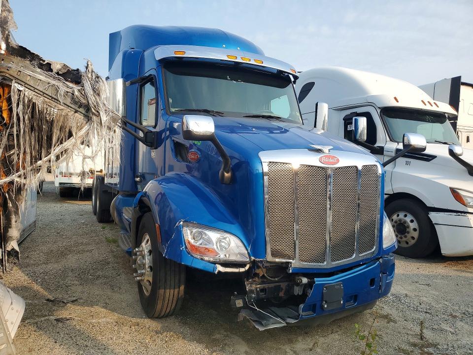 60614776 :رقم المزاد ، 1XPBDP9X9JD489528 vin ، 2018 Peterbilt 589 مزاد بيع