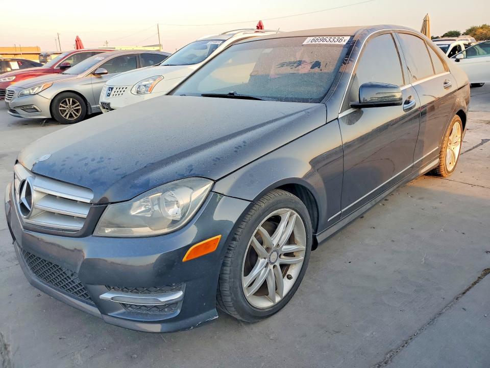 Aukcja sprzedaży 2013 Mercedes-benz C, vin: WDDGF4HB4DR300853, numer aukcji: 66963336