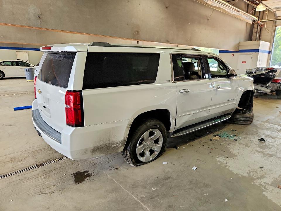 Aukcja sprzedaży 2016 Chevrolet Suburban, vin: 1GNSKJKC1GR405281, numer aukcji: 64035076