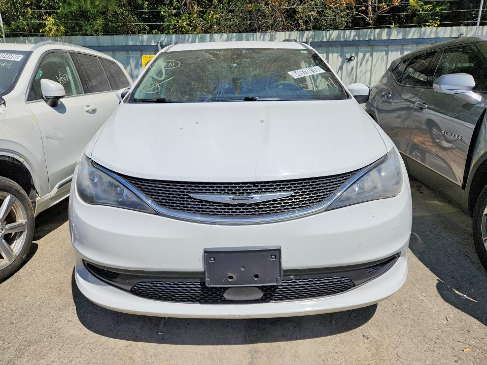 Продажа на аукционе авто 2021 Chrysler Voyager, vin: 2C4RC1DG5MR543044, номер лота: 64978016