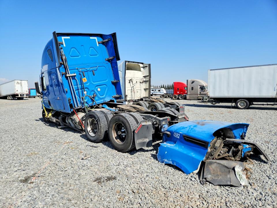 2021 Freightliner Cascadia 126 მანქანა იყიდება აუქციონზე, vin: 1FUJHHDR7MLMJ5737, აუქციონის ნომერი: 64486656