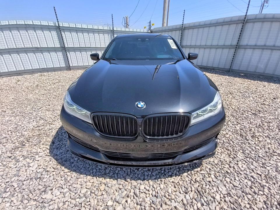 63597976 :رقم المزاد ، WBA7F2C57HG543734 vin ، 2017 Bmw Alpina B7 مزاد بيع