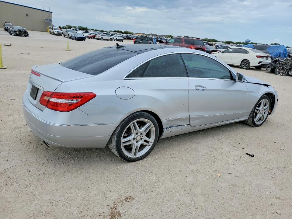 Aukcja sprzedaży 2013 Mercedes-benz E, vin: WDDKJ5KB1DF191826, numer aukcji: 65383846