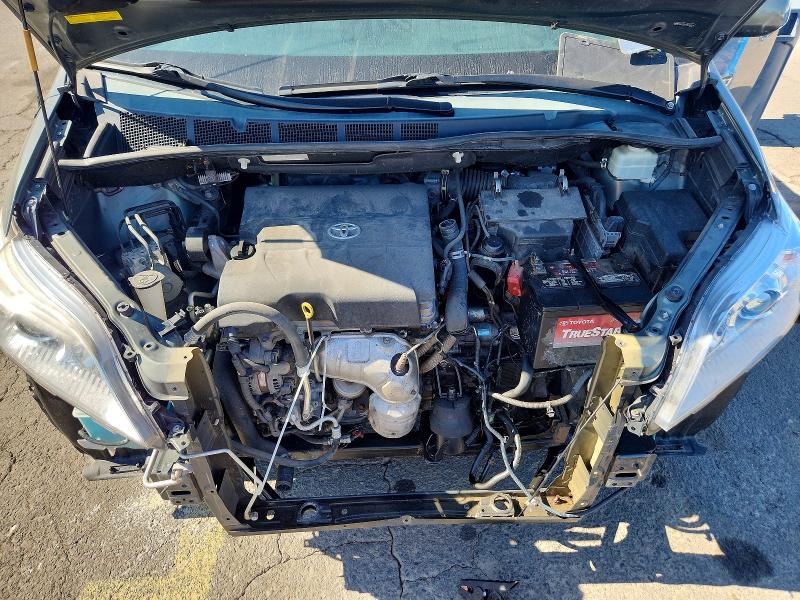 2013 Toyota Sienna მანქანა იყიდება აუქციონზე, vin: 5TDKK3DC4DS299214, აუქციონის ნომერი: 66522816