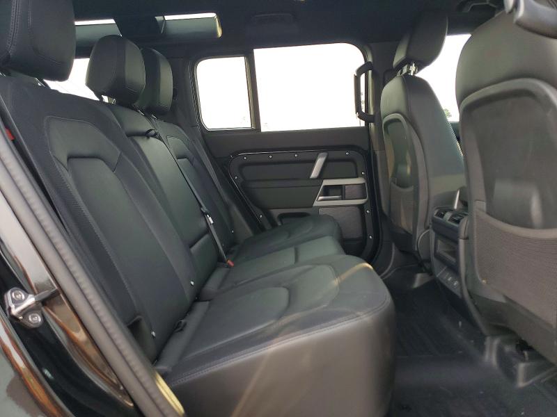 64194726 :رقم المزاد ، SALE27EU7R2334251 vin ، 2024 Land Rover Defender مزاد بيع