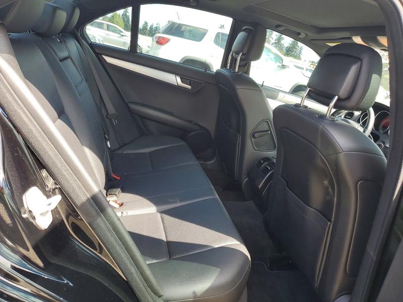 2014 Mercedes-benz C მანქანა იყიდება აუქციონზე, vin: WDDGF4HB1EA939448, აუქციონის ნომერი: 64661156