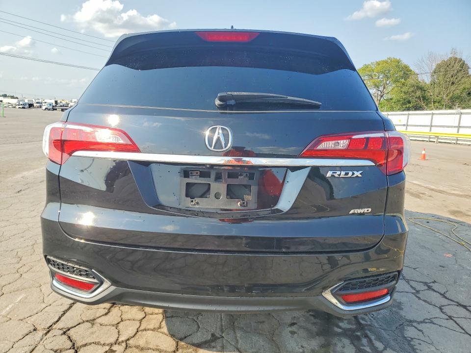 Продаж на аукціоні авто 2018 Acura Rdx, vin: 5J8TB4H53JL015754, номер лоту: 64623576