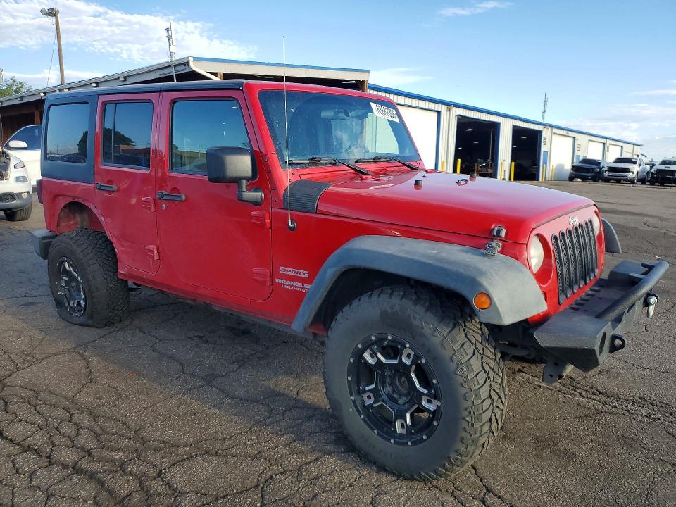 65683306 :رقم المزاد ، 1J4BA3H1XBL585752 vin ، 2011 Jeep Wrangler Unlimited مزاد بيع