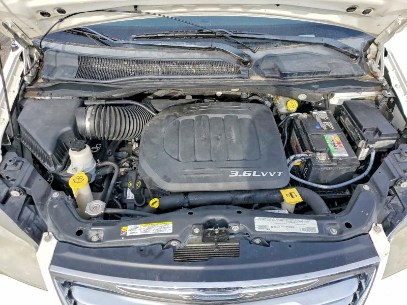 2011 Chrysler Town & Country მანქანა იყიდება აუქციონზე, vin: 2A4RR6DG6BR609698, აუქციონის ნომერი: 66485526