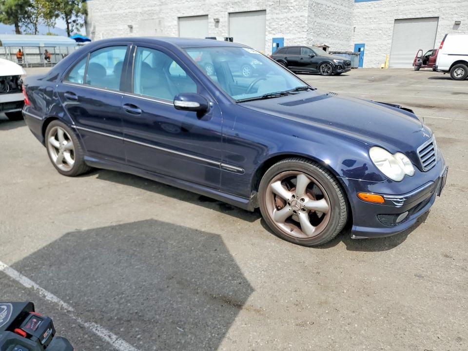 65184906 :رقم المزاد ، WDBRF52H06A869656 vin ، 2006 Mercedes-benz C مزاد بيع