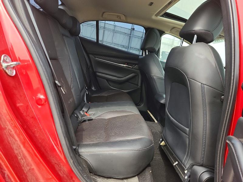 Продажа на аукционе авто 2022 Mazda 3, vin: 3MZBPBDL5NM319108, номер лота: 64147106