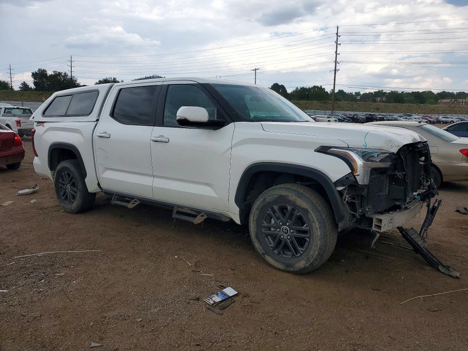 Продаж на аукціоні авто 2024 Toyota Tundra, vin: 5TFLA5DB0RX187649, номер лоту: 64209506