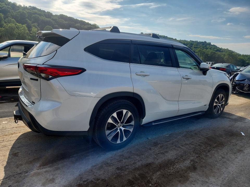 Aukcja sprzedaży 2023 Toyota Highlander Hybrid, vin: 5TDKBRCH6PS576577, numer aukcji: 64848186