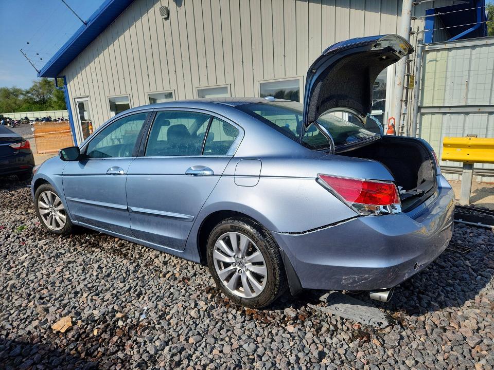 66994066 :رقم المزاد ، 1HGCP3F85BA031640 vin ، 2011 Honda Accord مزاد بيع