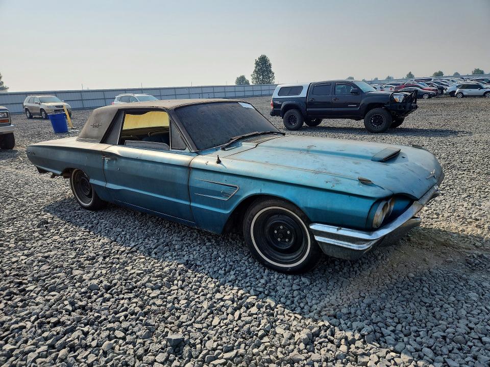 63519216 :رقم المزاد ، 5Y83Z138829 vin ، 1965 Ford Thunderbird مزاد بيع