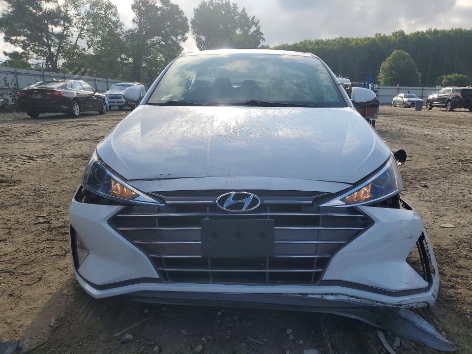 66027846 :رقم المزاد ، 5NPD84LF1LH628318 vin ، 2020 Hyundai Elantra مزاد بيع