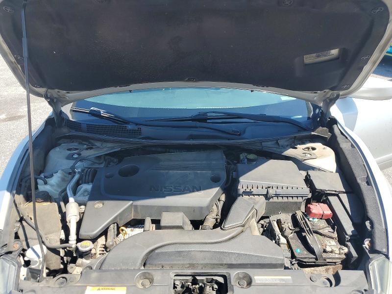 2017 Nissan Altima მანქანა იყიდება აუქციონზე, vin: 1N4AL3AP2HC124716, აუქციონის ნომერი: 67324086