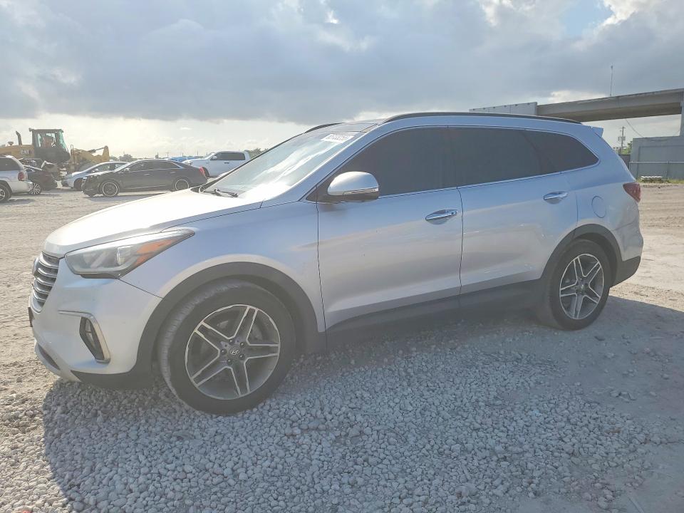 2017 Hyundai Santa Fe მანქანა იყიდება აუქციონზე, vin: KM8SR4HF7HU178177, აუქციონის ნომერი: 65133256