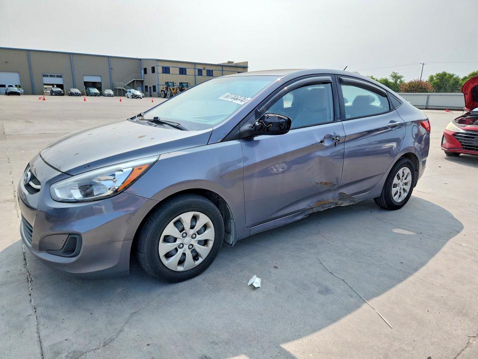 2016 Hyundai Accent მანქანა იყიდება აუქციონზე, vin: KMHCT4AE5GU086040, აუქციონის ნომერი: 63755276