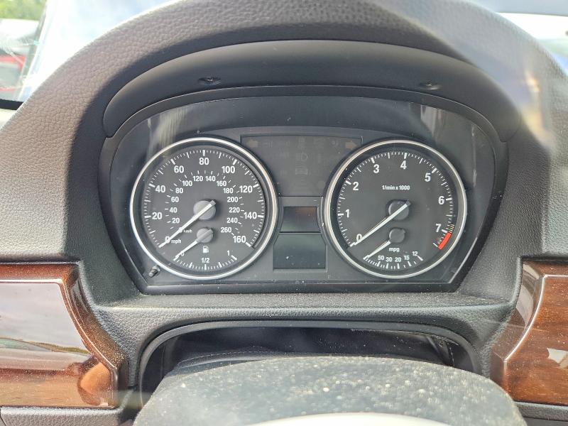 63949596 :رقم المزاد ، WBAPK5G5XBNN26145 vin ، 2011 Bmw 328 مزاد بيع