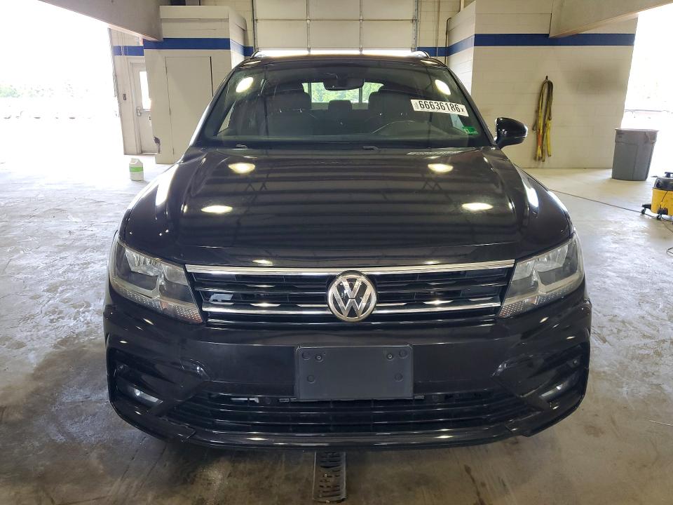 2021 Volkswagen Tiguan მანქანა იყიდება აუქციონზე, vin: 3VV2B7AX5MM078592, აუქციონის ნომერი: 66636186