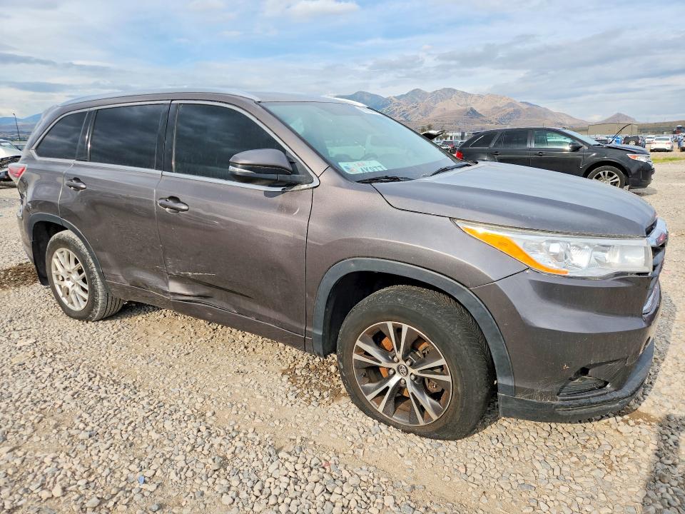Продаж на аукціоні авто 2016 Toyota Highlander, vin: 5TDJKRFH3GS290189, номер лоту: 65160486