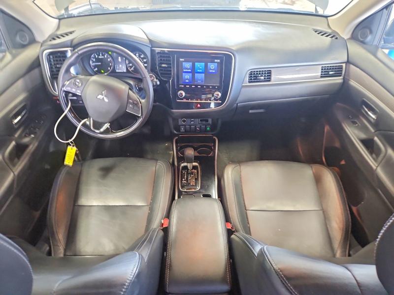 2020 Mitsubishi Outlander მანქანა იყიდება აუქციონზე, vin: JA4AZ3A32LZ036920, აუქციონის ნომერი: 65306926