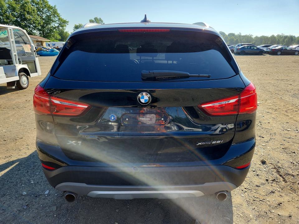 Продаж на аукціоні авто 2018 Bmw X1, vin: WBXHT3C3XJ5L31452, номер лоту: 64018316