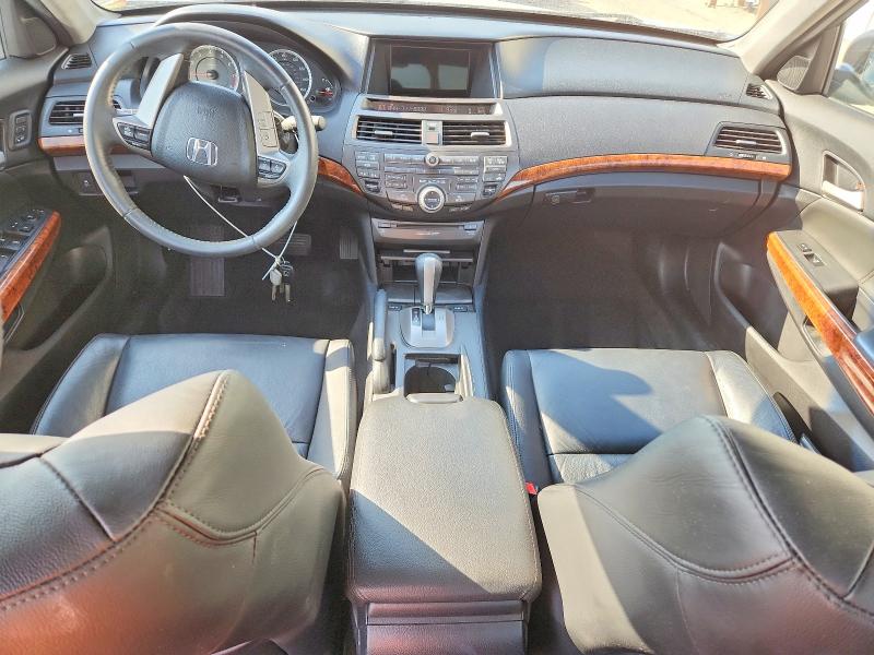 66994066 :رقم المزاد ، 1HGCP3F85BA031640 vin ، 2011 Honda Accord مزاد بيع