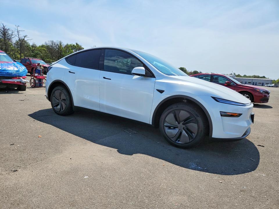 Aukcja sprzedaży 2026 Tesla Model Y, vin: 7SAYGDEEXTA724973, numer aukcji: 66437176