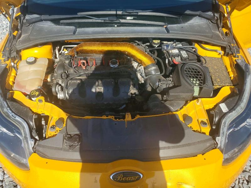 64462316 :رقم المزاد ، 1FADP3L91DL185839 vin ، 2013 Ford Focus مزاد بيع