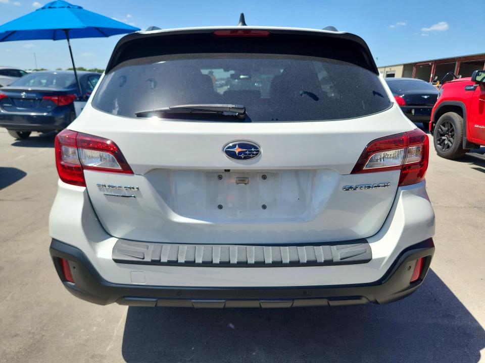 65183836 :رقم المزاد ، 4S4BSATC3J3219965 vin ، 2018 Subaru Outback مزاد بيع