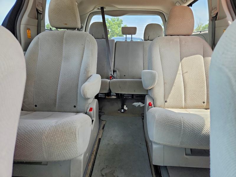 Продажа на аукционе авто 2014 Toyota Sienna, vin: 5TDJK3DC0ES087102, номер лота: 65500656