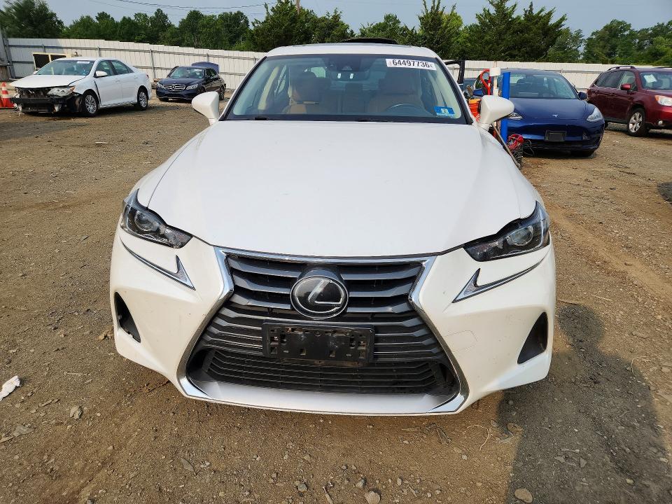 64497736 :رقم المزاد ، JTHC81D22J5030708 vin ، 2018 Lexus Is مزاد بيع