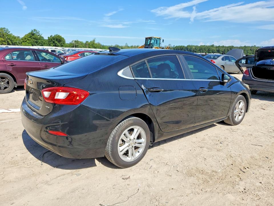 64290826 :رقم المزاد ، 1G1BE5SM4G7312632 vin ، 2016 Chevrolet Cruze مزاد بيع