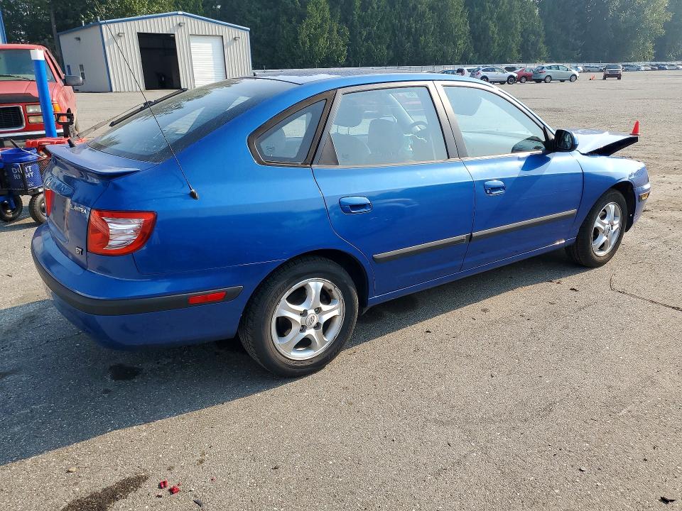 64236716 :رقم المزاد ، KMHDN56D45U136203 vin ، 2005 Hyundai Elantra مزاد بيع