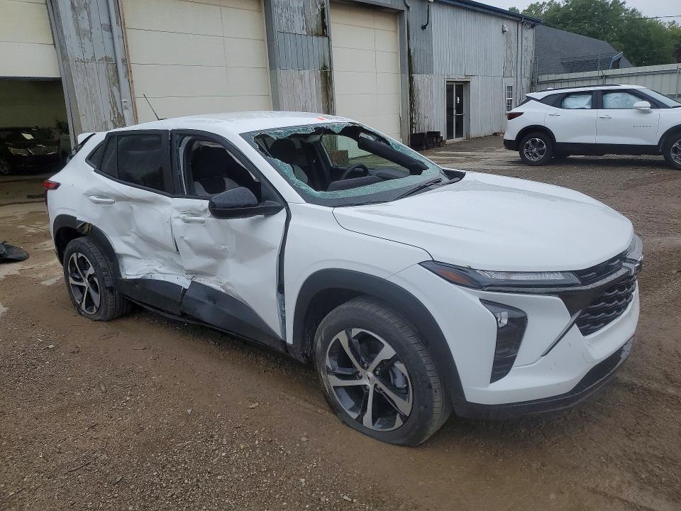 2025 Chevrolet Trax მანქანა იყიდება აუქციონზე, vin: KL77LGEP1SC011107, აუქციონის ნომერი: 63753136