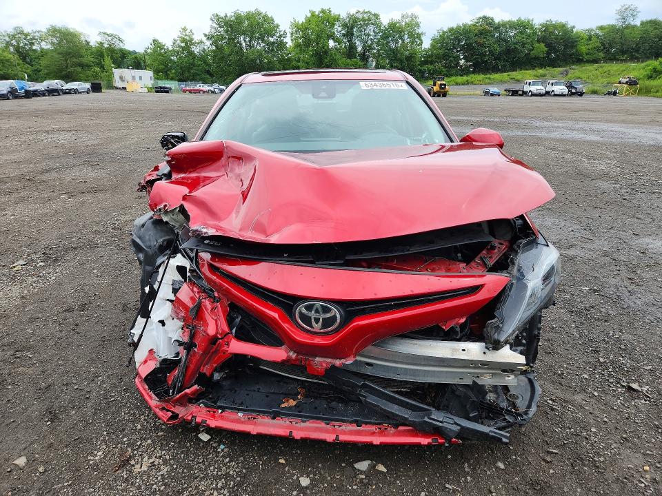 63436516 :رقم المزاد ، 4T1T11BKXMU021916 vin ، 2021 Toyota Camry مزاد بيع