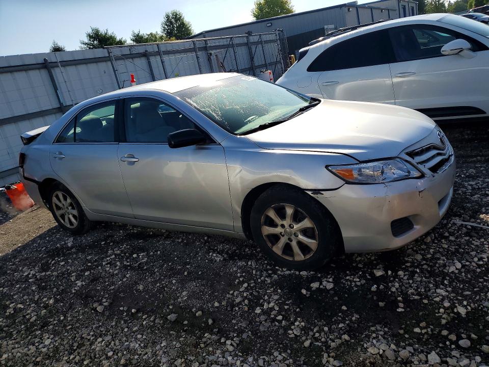 65858576 :رقم المزاد ، 4T1BF3EK1AU087111 vin ، 2010 Toyota Camry مزاد بيع
