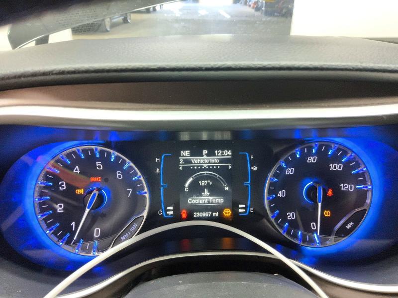 65313706 :رقم المزاد ، 2C4RC1DG1HR642904 vin ، 2017 Chrysler Pacifica مزاد بيع